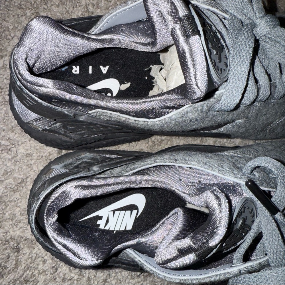 Nike Air Huarache Gray Tech Fleece Pack - Picture 9 of 11